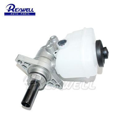 Land Cruiser Toyota Auto Parts Universal Brake Master Cylinder 47028-60010 47028-60030 GRJ120 GRJ125